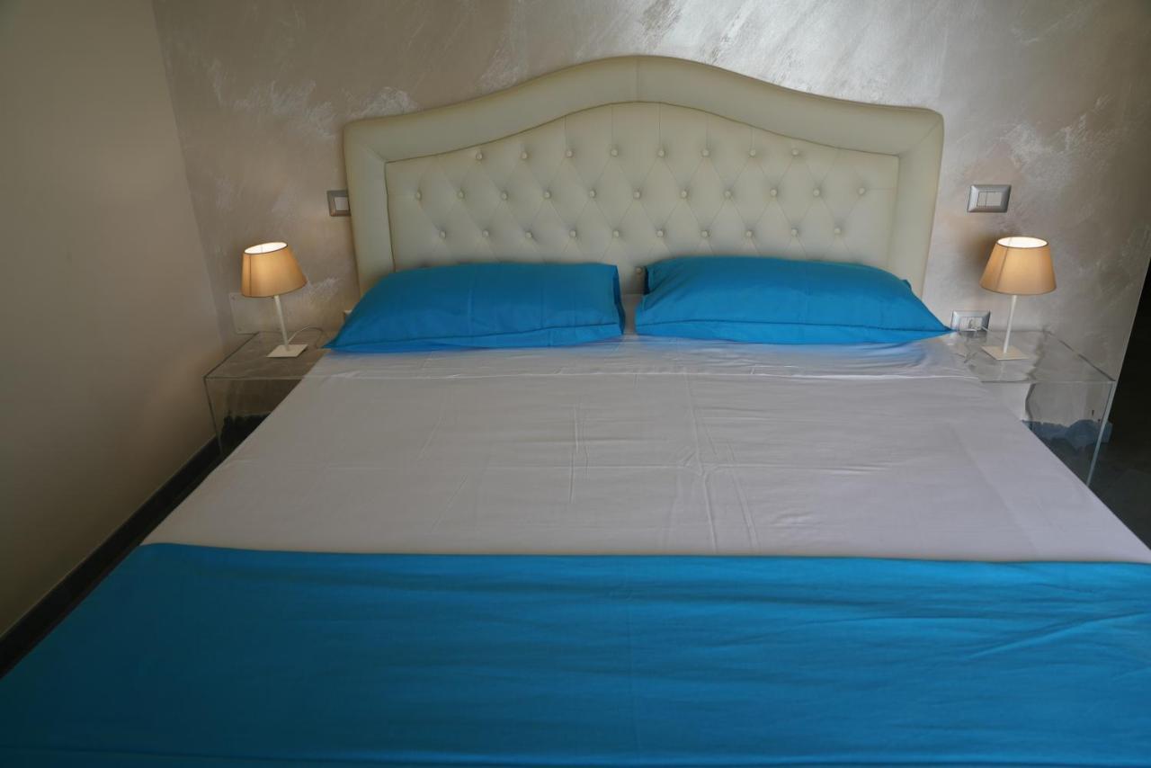 Guest House Emily Suites Sorrento Exterior foto