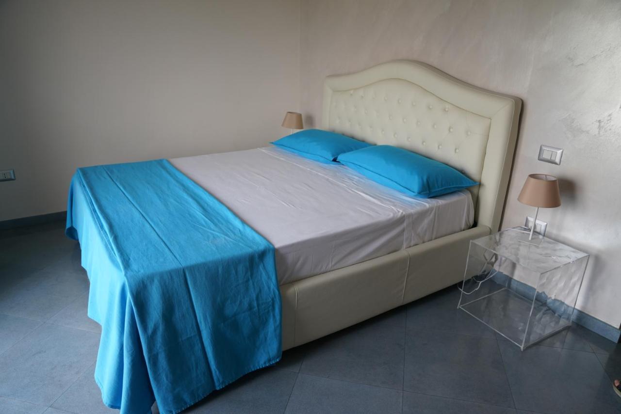 Guest House Emily Suites Sorrento Exterior foto