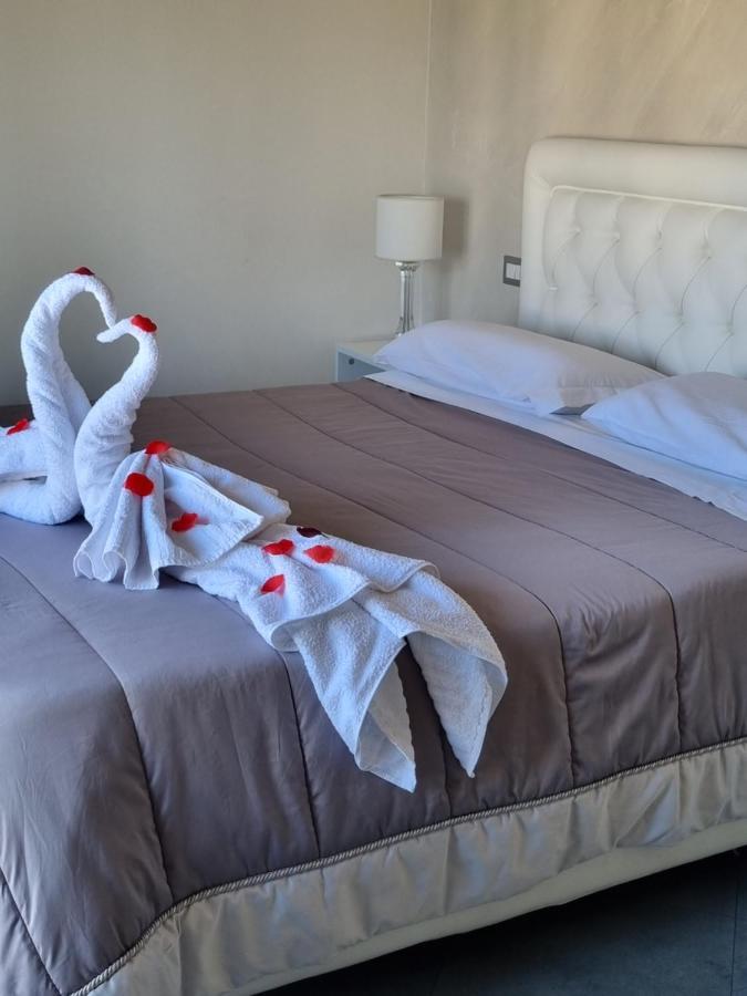 Guest House Emily Suites Sorrento Exterior foto