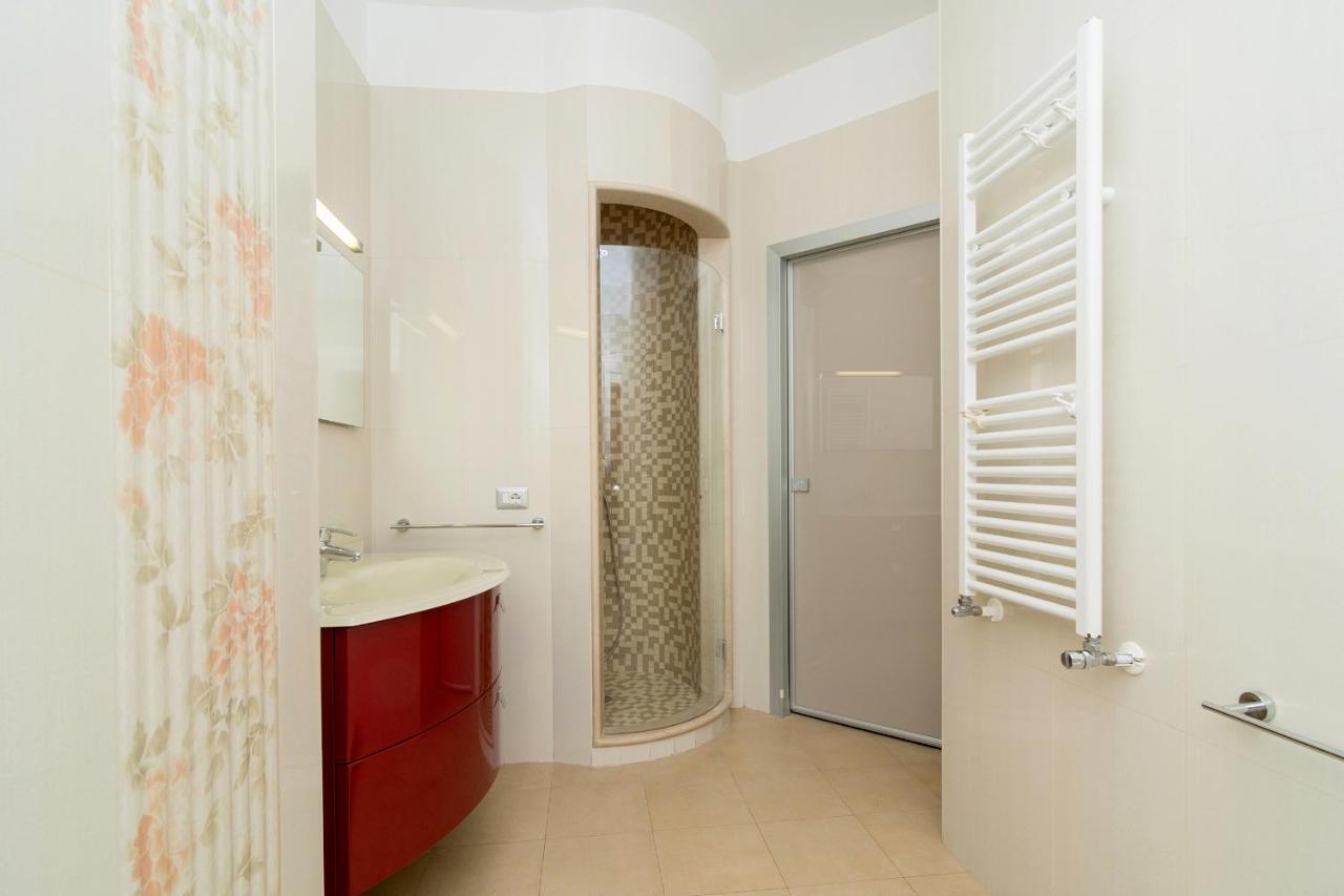 Guest House Emily Suites Sorrento Exterior foto