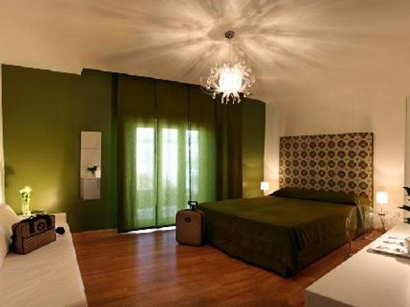 Guest House Emily Suites Sorrento Exterior foto